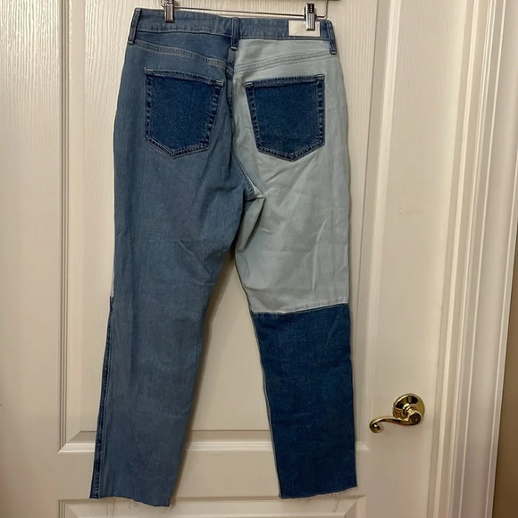Hollister Patchwork Curvy High-Rise Mom Jean Size 7 /28 - Picture 3 of 4